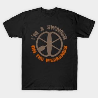 Detectorists I'm a Swinger mk1 by Eye Voodoo T-Shirt